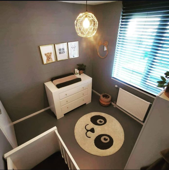 Posadzki żywiczno-lawowe