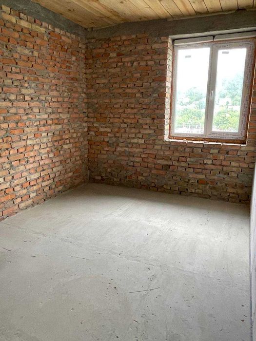 Терміновий Продаж 3 поверхового таунхауса , 164 кв. м, 3 кімнати Центр