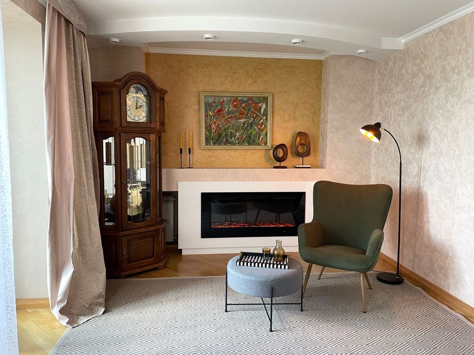 Без %. Продаж квартири з ремонтом - 1000 у.е.за м2. Драгоманова 15-А.