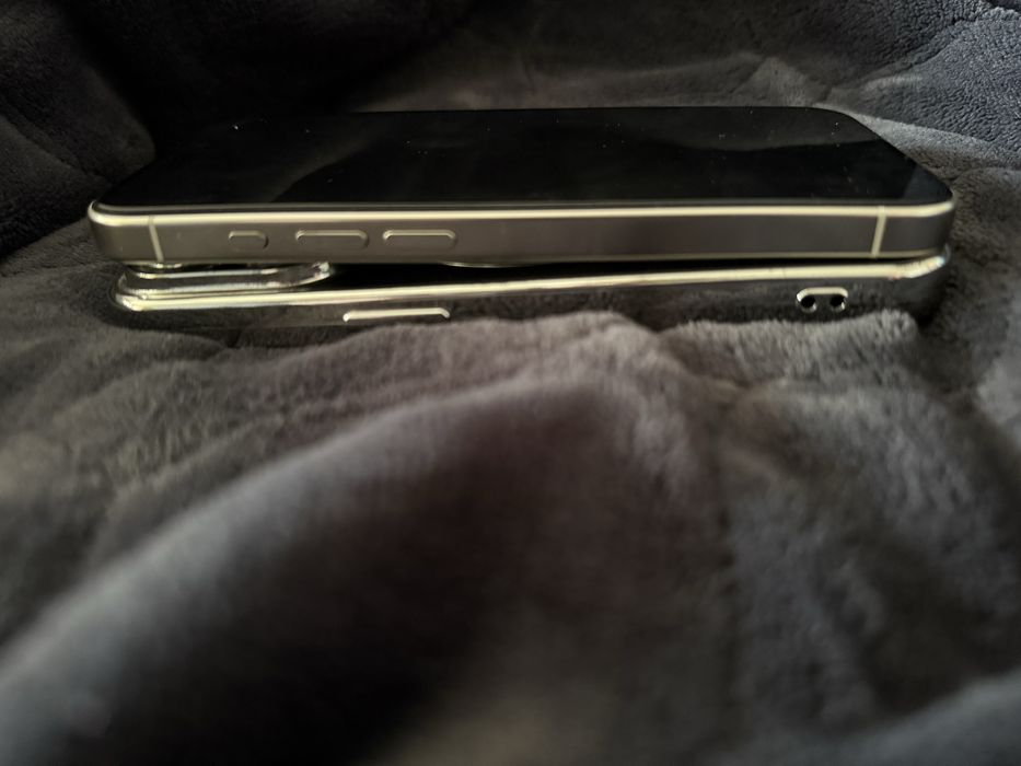 iPhone 15 Pro з R-SIM 256 , гарний стан