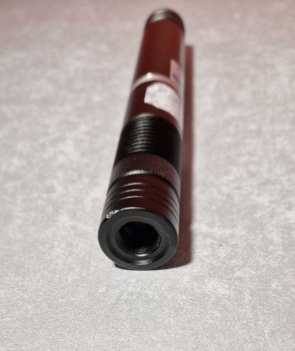 Laser niebieski B008