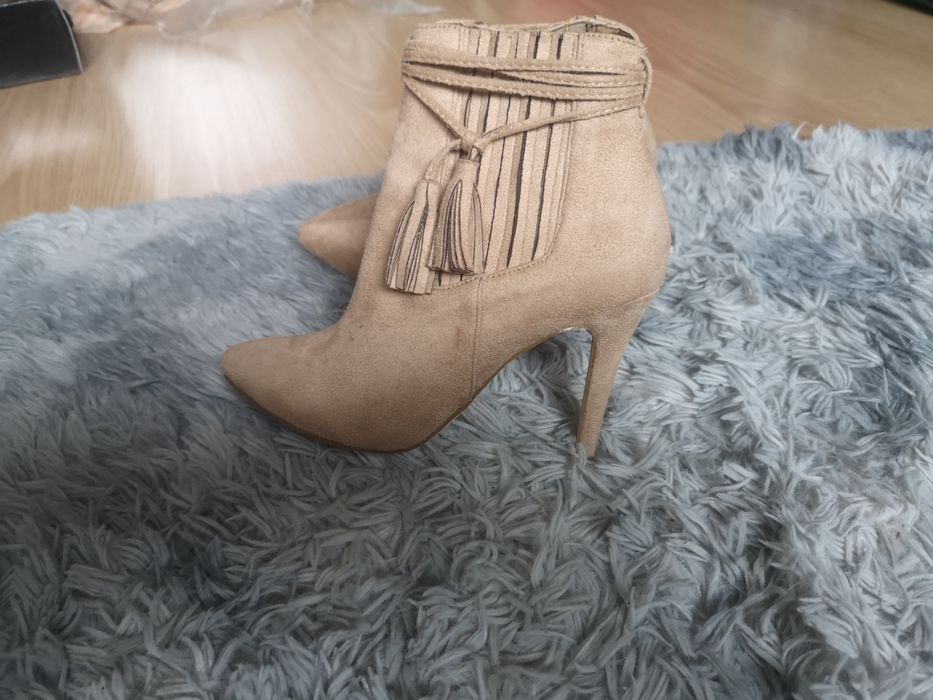 Nowe botki DeeZee rozm 37