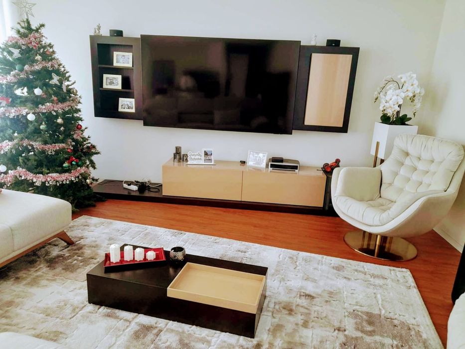 Movel Tv com mesa de centro