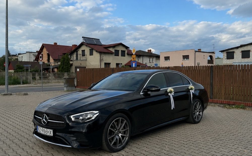 Auto do Ślubu Mercedes E klasa 700 zl