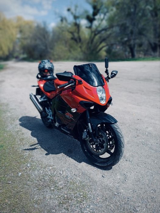 Мотоцикл Hyosung gt250r