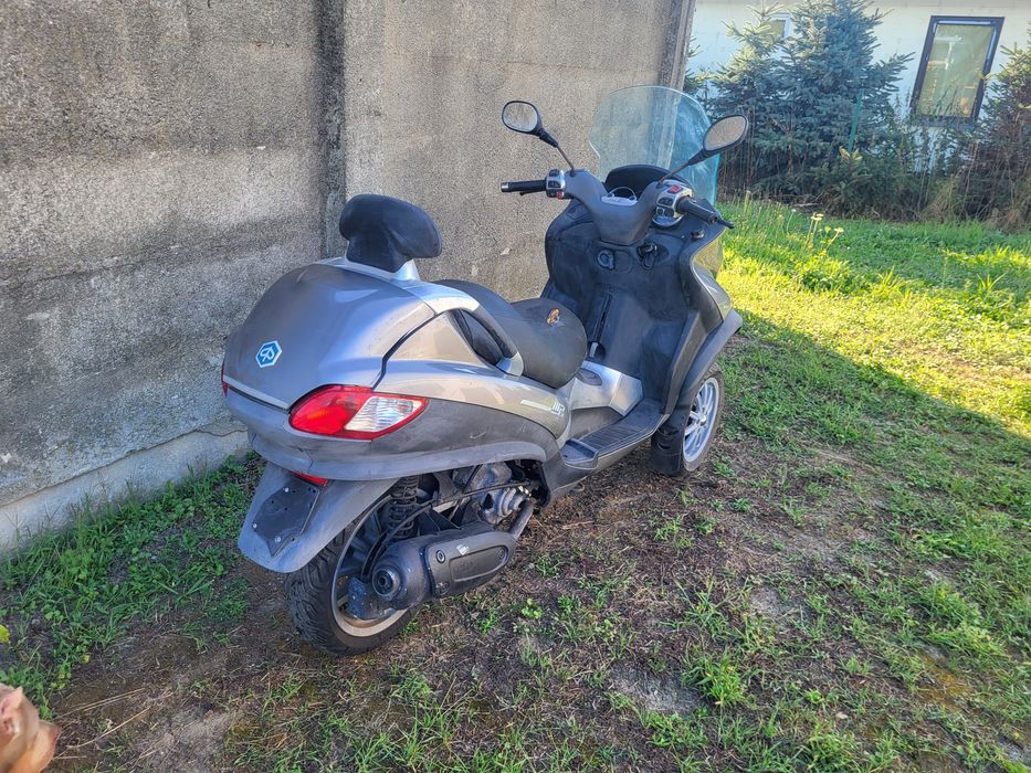 PIAGGIO MP3 300 piaggio 300 mp3