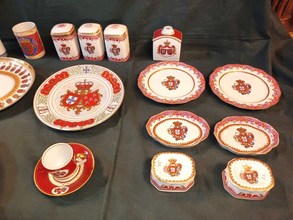 Peças Brasonadas Porcelana