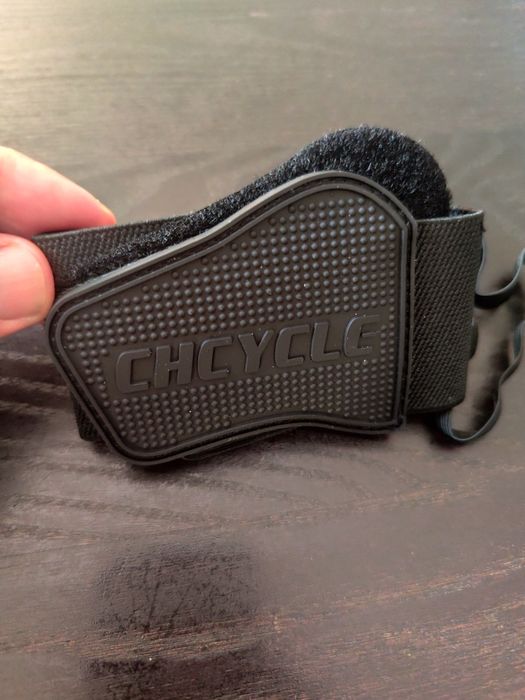 Adaptador para câmera de acção e protetor de tênis