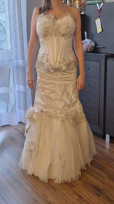 Suknia ślubna+dodatki .