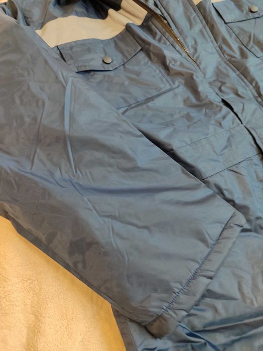 Продам утепленный комбинезон для работы(роба, спецодежда).