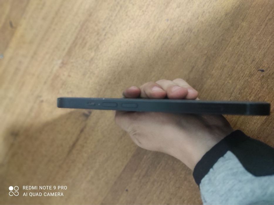 Продаю 13 айфон стан 7/10