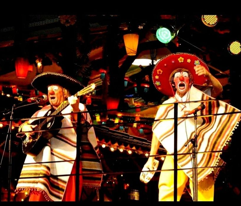 Espetáculo de palhaços