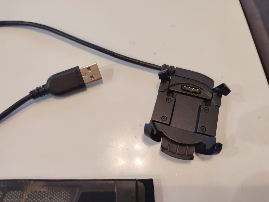 Garmin Fenix 3, pas hrm run, ekran bez rys, bateria bdb