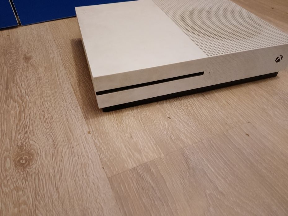 Sprzedam Xboxa One