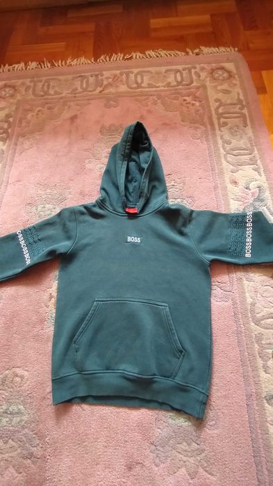 Hugo Boss, bluza z kapturem 36