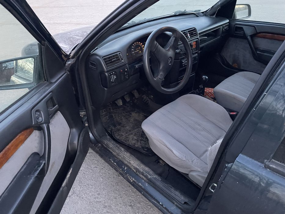 Опель вектра а 1.8