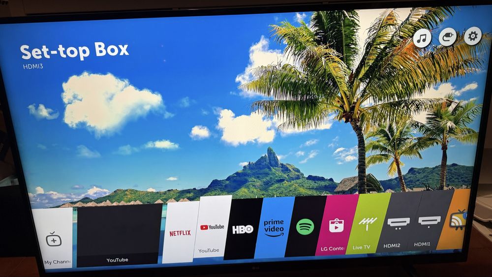 TV LG 55UJ620V – 55’’ 4K UHD Smart