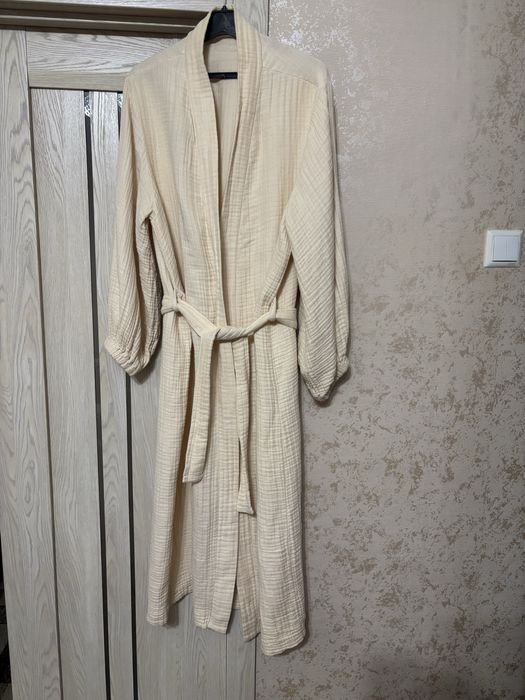 Жіночий мусліновий халат