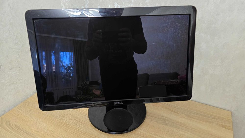 Монітори 23" 22" Dell P2314Ht NEC DELL E223W