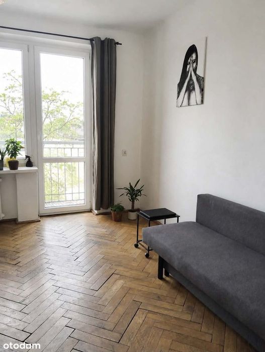 POLESIE/ OKAZJA -Kawalerka w centrum z balkonem i windą!