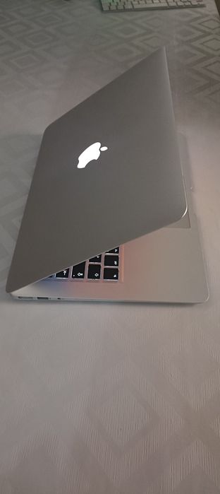 MacBook Air 13” 2017 | 8GB RAM | SSD 256GB | Bateria Nova 1 Ciclo