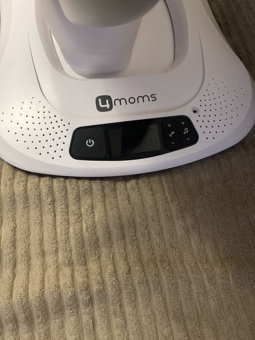 Коісло гойдалка / 4moms / Заколисуючий центр mamaroo 4.0 1037