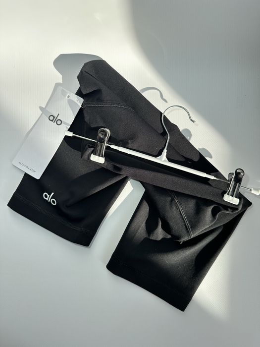 Велосипедки шорти Alo Yoga