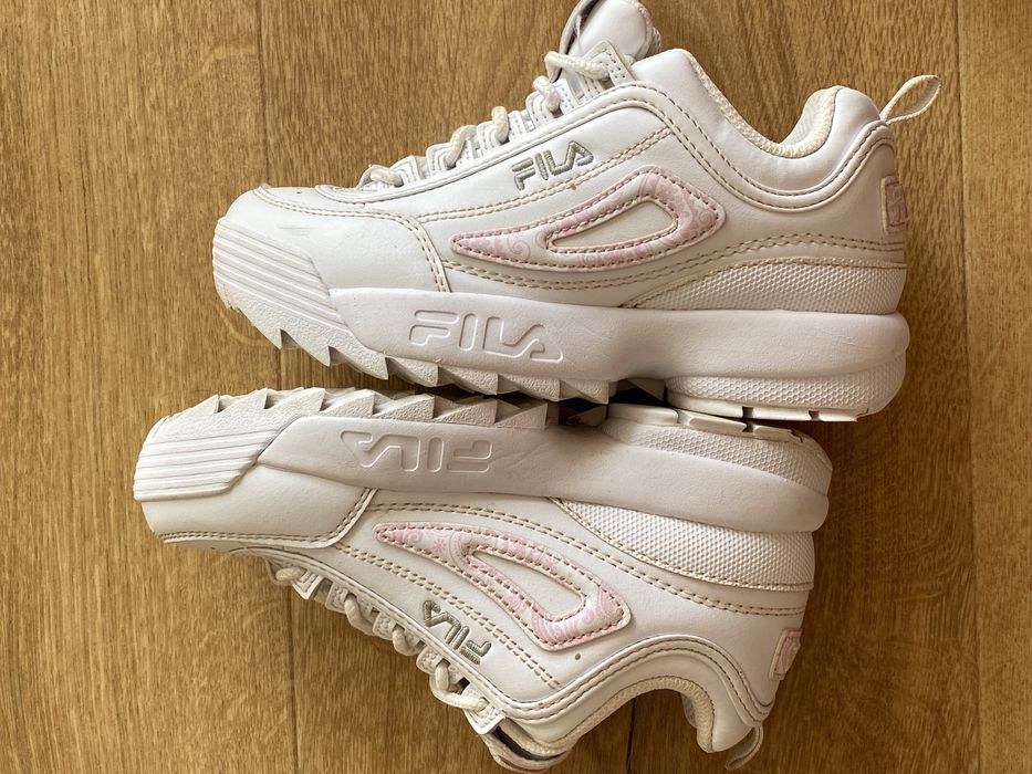 Fila 32 clearance