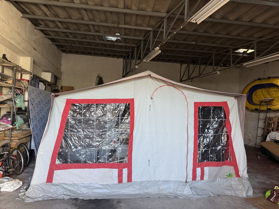 Tenda atrelado J4