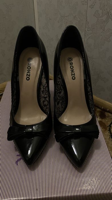 Туфли женские лаковые