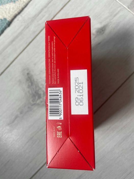 Nowy zestaw 4 kremów do rąk Farmona zapakowany w prezentowe opakowanie