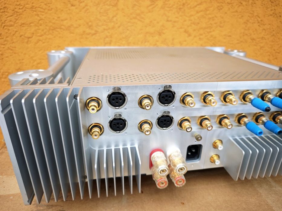 Chord CPM2600 інтегрований підсилювач