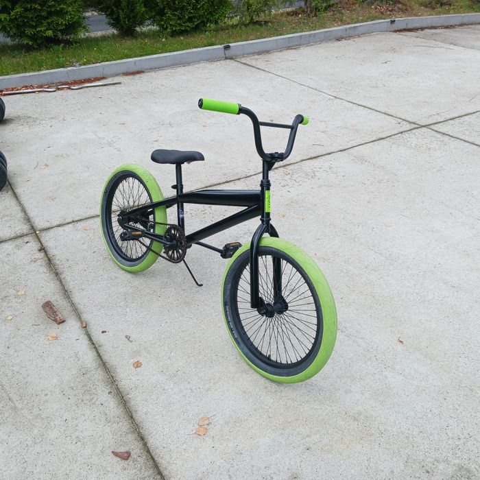 Rower bmx AK Cult fluo green