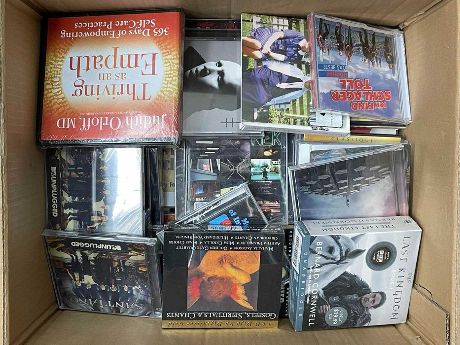 Płyty CD Box Mix Nowe Zarobek 90 sztuk