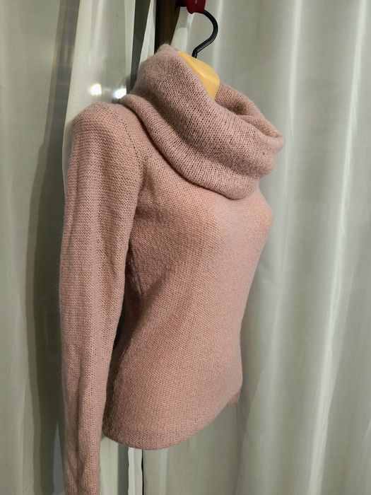 Różowy golf damski