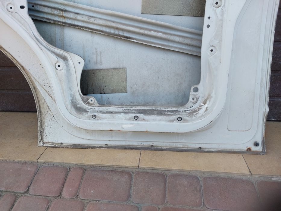 Drzwi  transporter t5  2006r