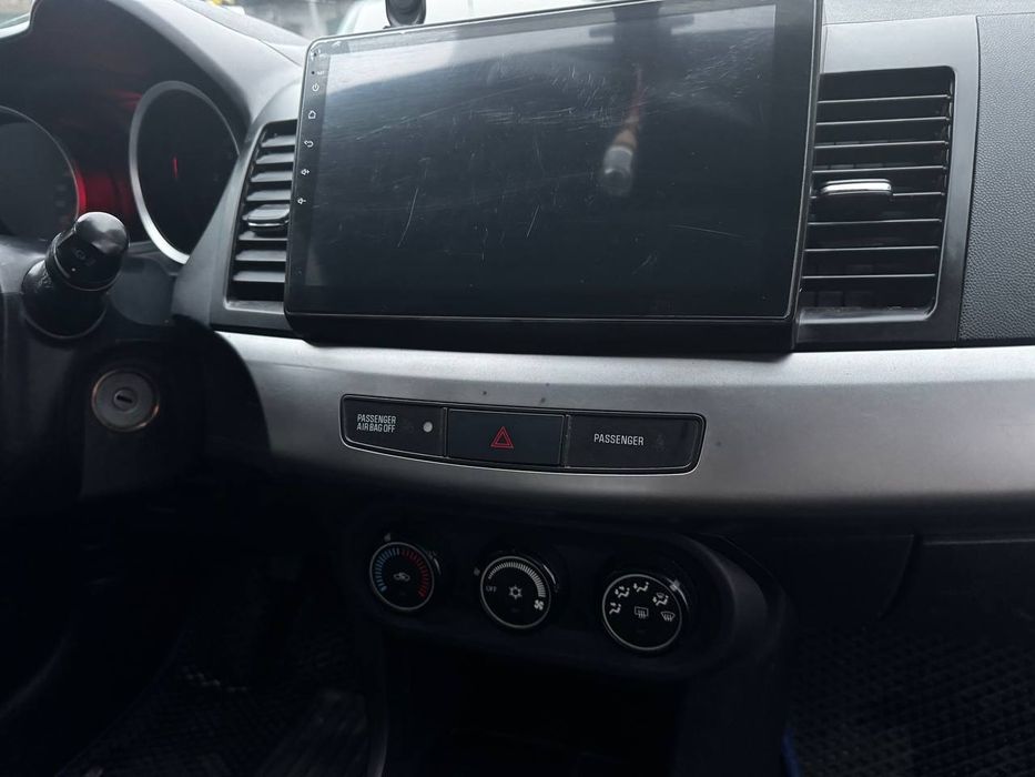 Мітсубісі лансер х