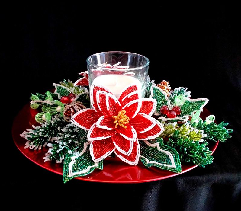 Centros de mesa de Natal em missangas (artesanato)