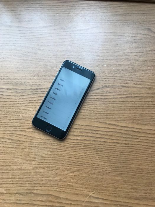 Телефон iPhone 6 s
