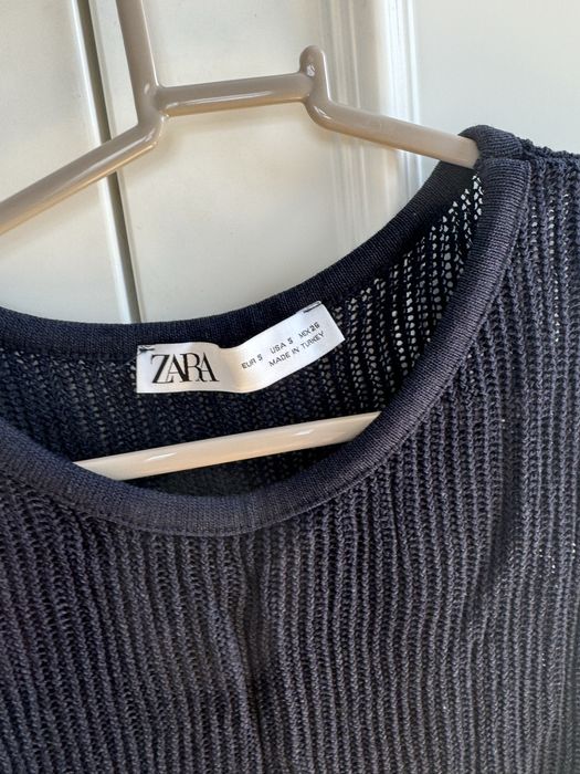 granatowy top dzianinowy zara bluzka azurowa z siateczki na lato