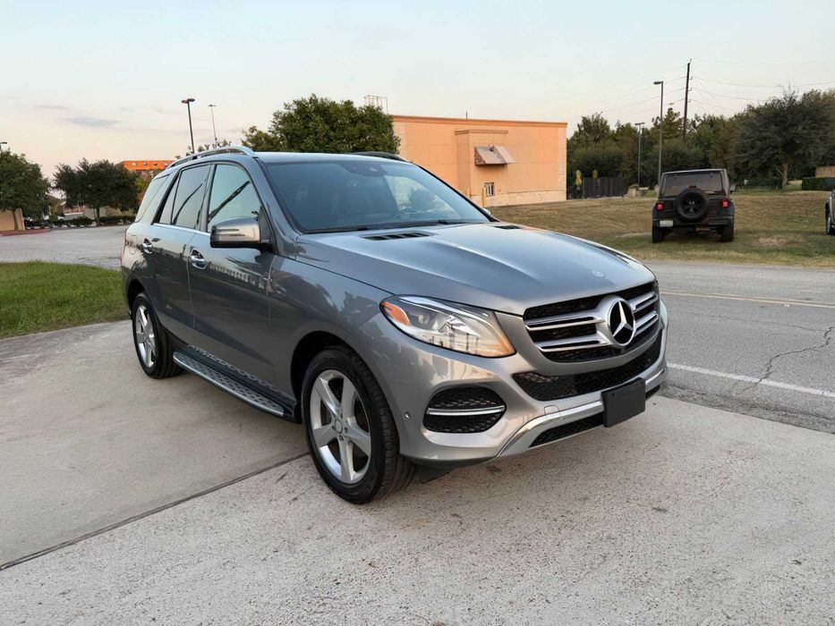 Mercedes-Benz GLE GLE 300d 4MATIC      2016