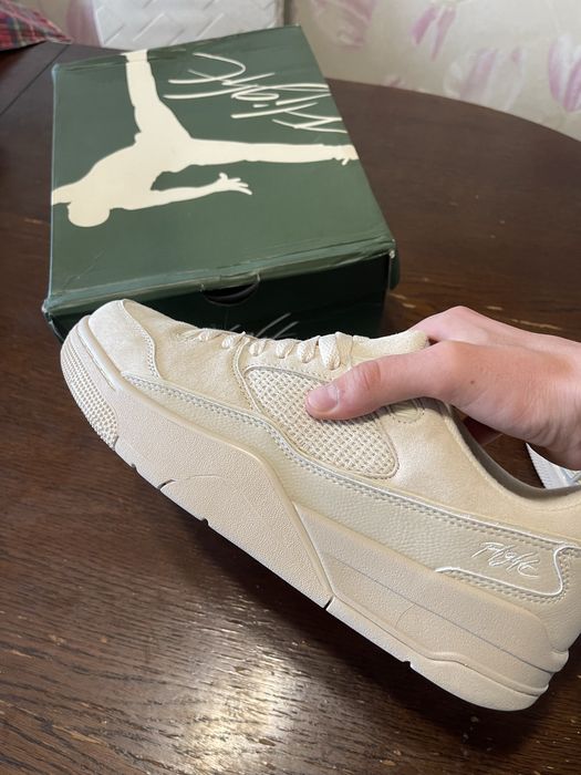 кросівки jordan flight court джордани 4 low