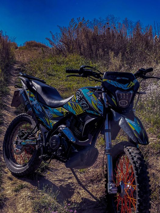 Шенерай 6c 250 кубів