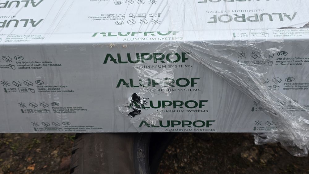 Rolety zewnętrzne z moskitierą zintegrowaną