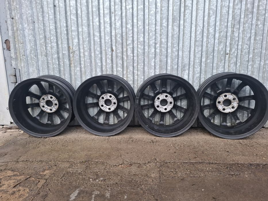 Toyota Yaris 2020> 5x110 15"  felgi aluminiowe z czujnikami