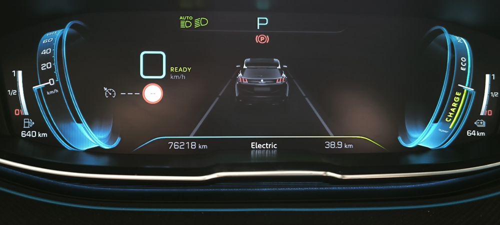 Peugeot 3008 1.6 Híbrido Plug-in Allure Pack e-EAT8