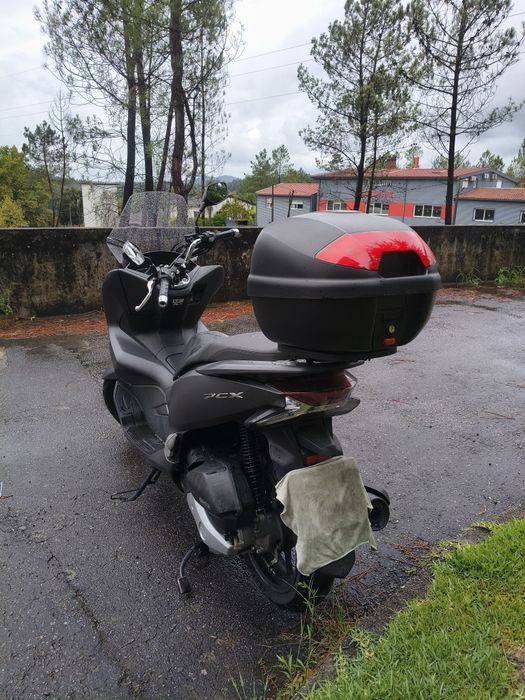 Honda PCX 125 – 2018 – Cinza
