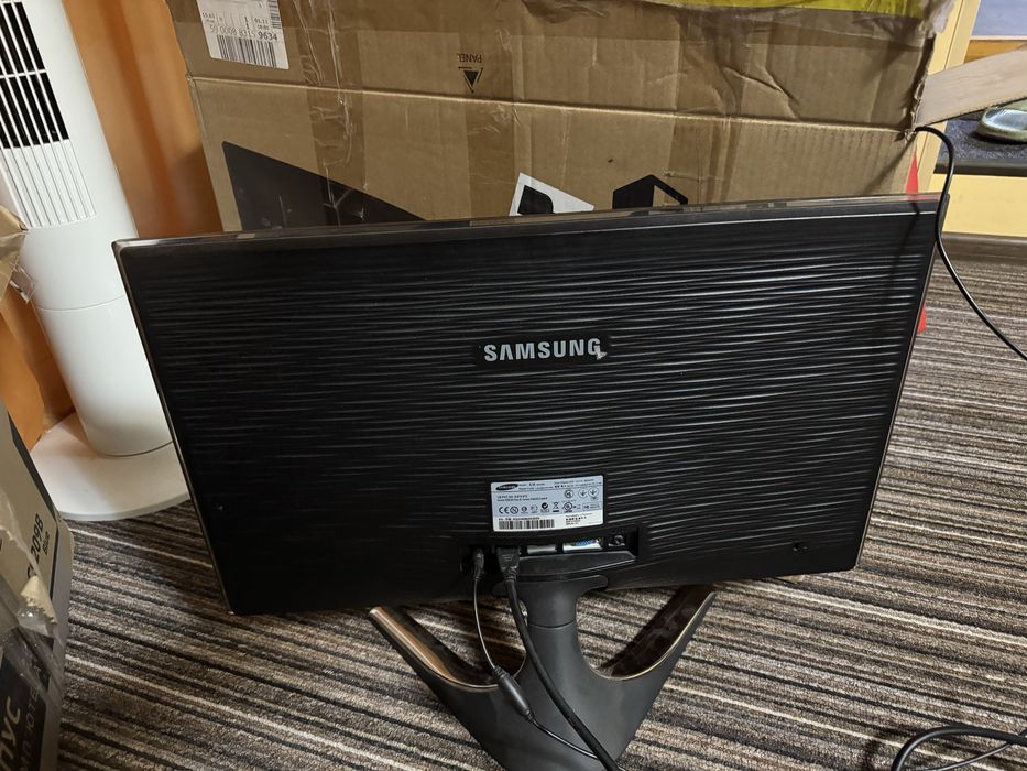 Монитор для компьютера