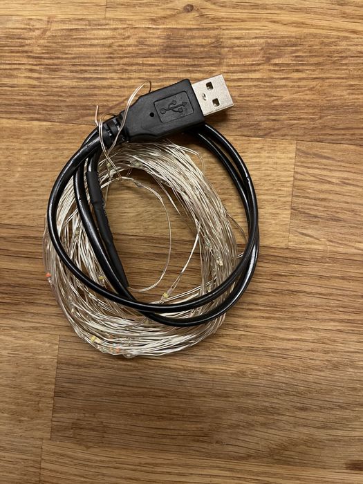 Lampki ledowe na usb działają pod ładowarkę od telefonu