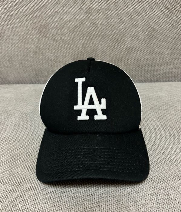 Бейсболка New Era.